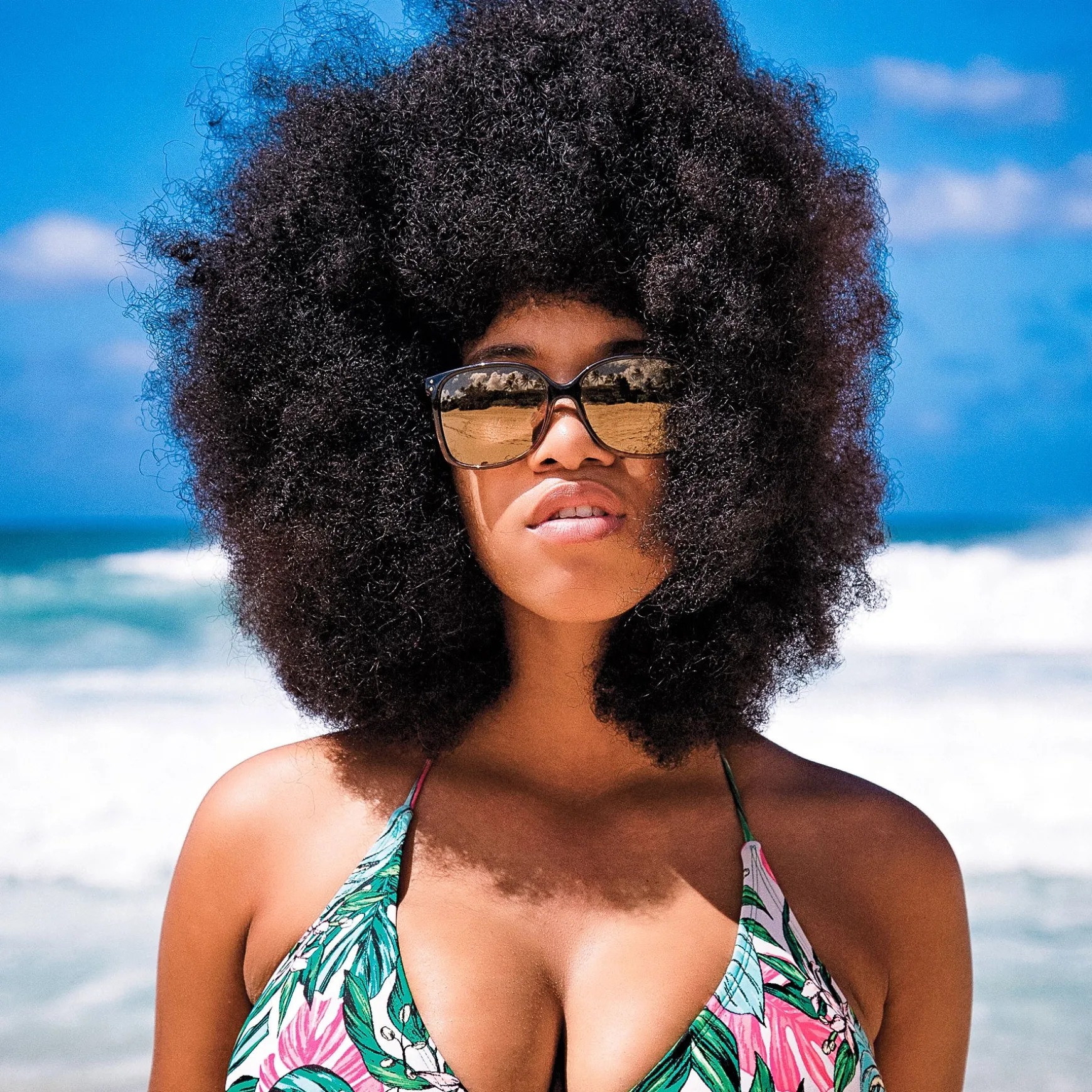 Castaway<VonZipper Shop